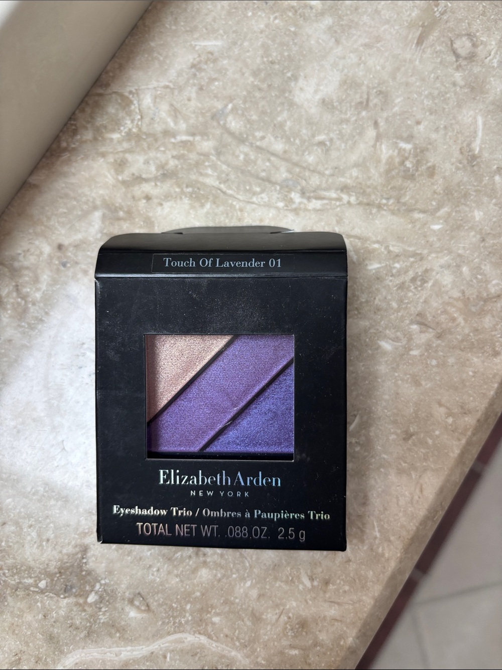 Elizabeth Arden Touch of Lavender Eyeshadow Trio - Lavender, Violet, Champagne